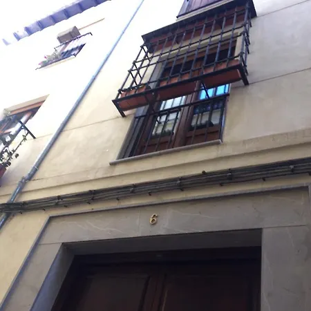 Bonito En El Centro De Con Parking Gratis Daire